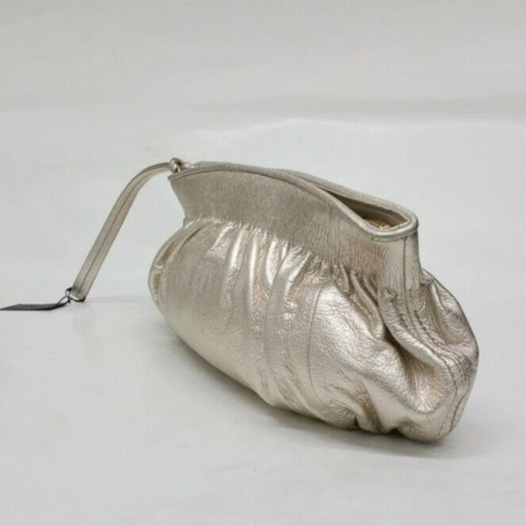 SOLD Banana Republic Gold Metallic Leather Clutch - Picture 2 of 8